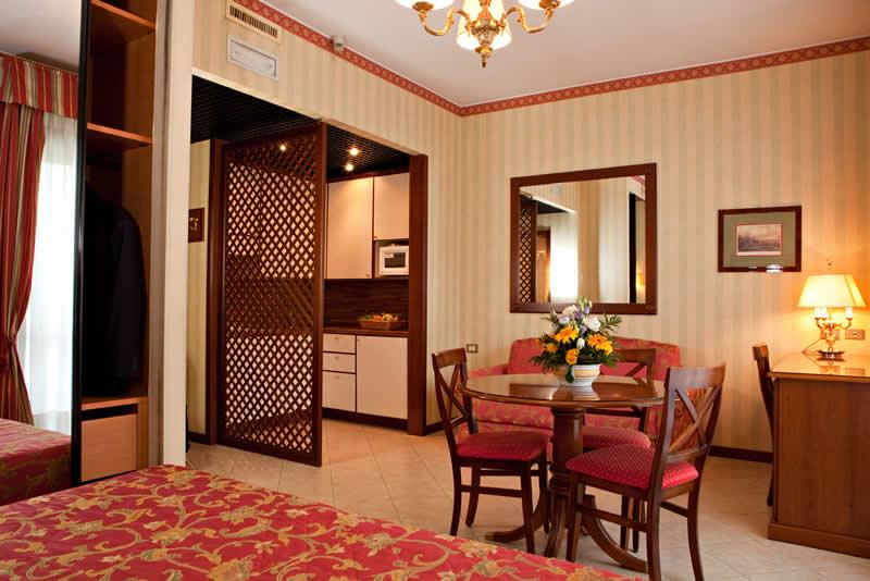 Unaway Hotel & Residence Linea Uno Milano Luaran gambar