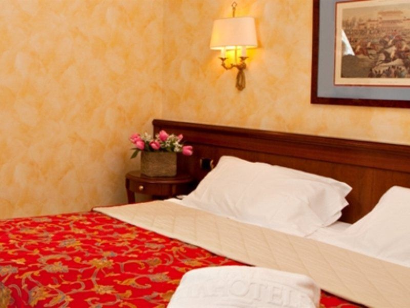 Unaway Hotel & Residence Linea Uno Milano Luaran gambar