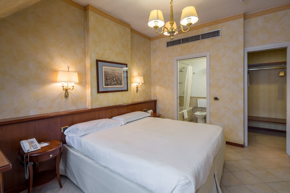 Unaway Hotel & Residence Linea Uno Milano Luaran gambar