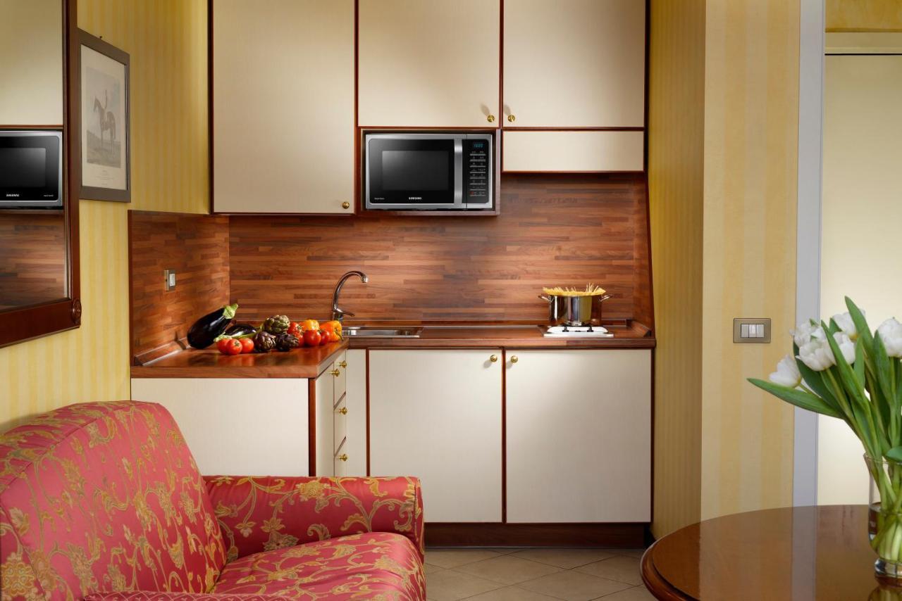 Unaway Hotel & Residence Linea Uno Milano Luaran gambar