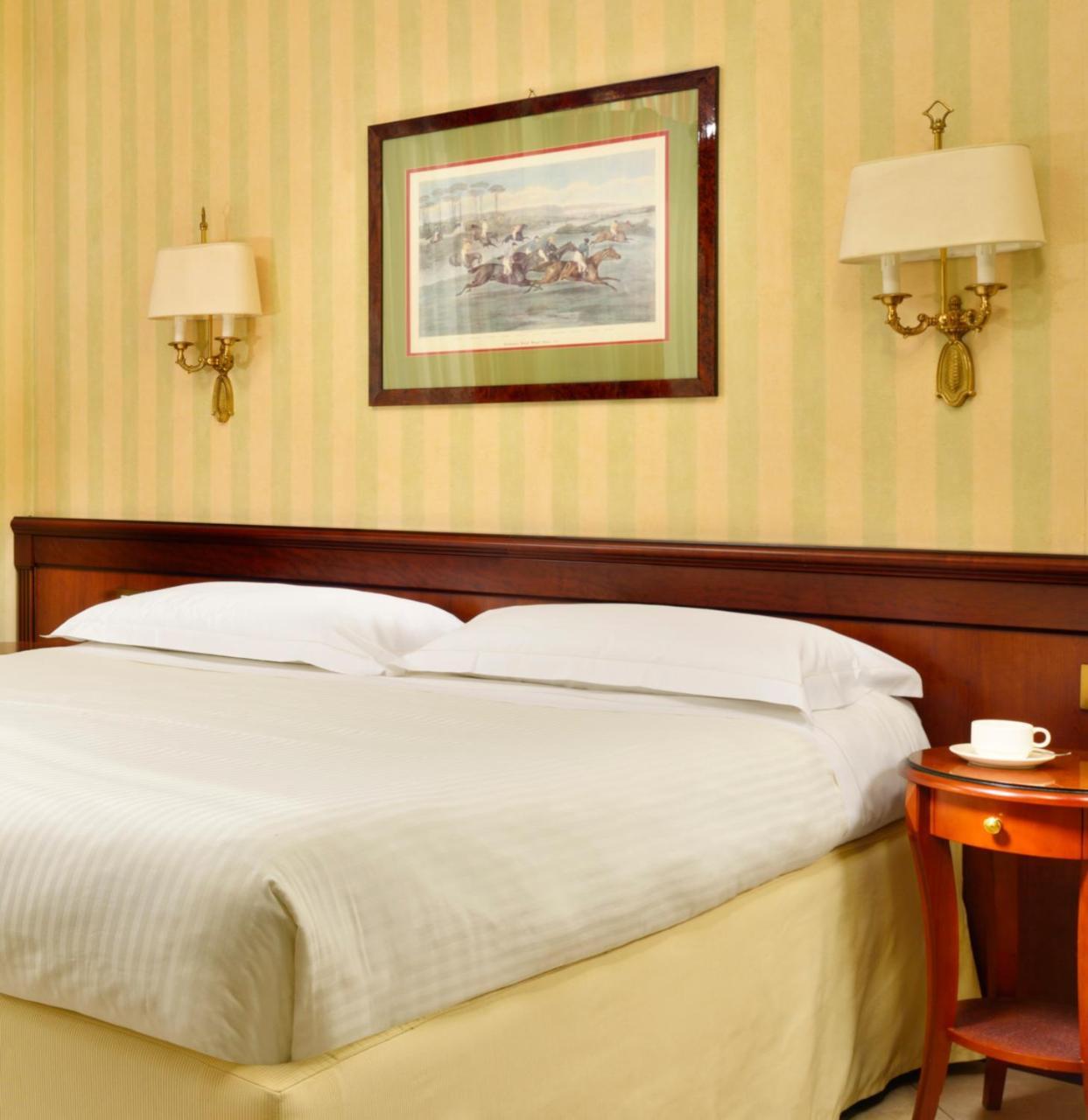 Unaway Hotel & Residence Linea Uno Milano Luaran gambar